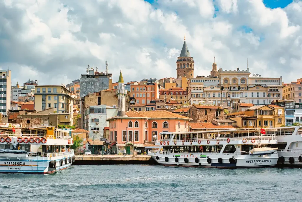 vuelos santiago estambul